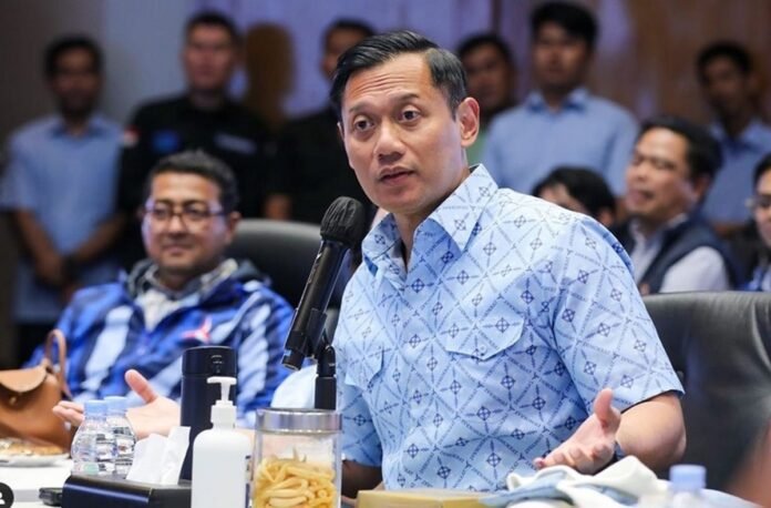 Agus Harimurti Yudhoyono AHY Menteri Koordinator Bidang Infrastruktur dan Pembangunan Kewilayahan 696x458