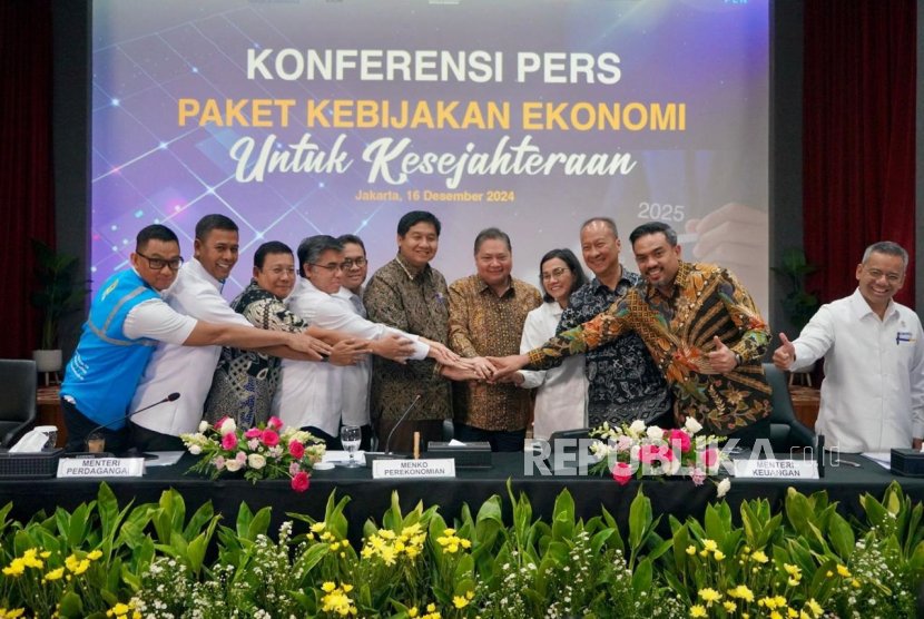 pemerintah mengumumkan paket stimulus bagi masyarakat terkait kenaikan ppn_241220054207 716