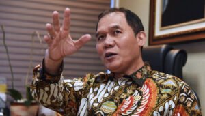 Bambang Haryo Soekartono