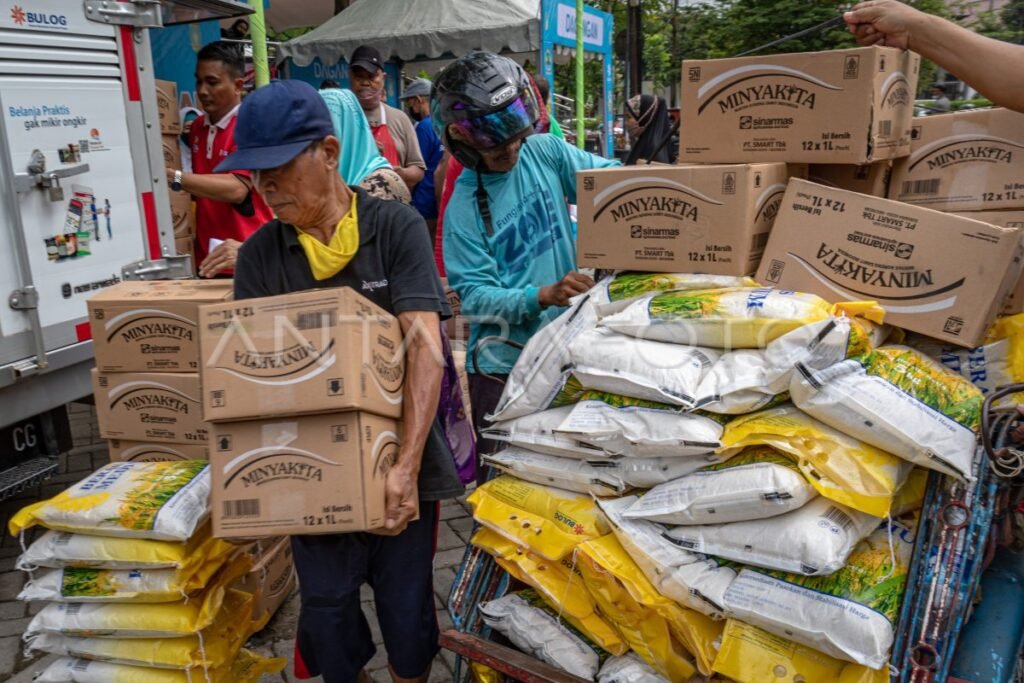operasi-pasar-murah-untuk-pedagang-di-semarang-14np3-dom