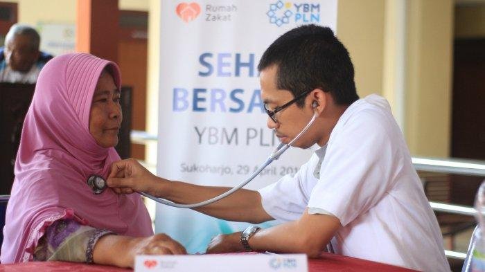 ybm plndan rumah zakat beri layanan cek kesehatan gratissenin 2942019