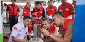 816569_01362804042024_Pertamina_tinjau_pasokan_BBM_di_Bandung