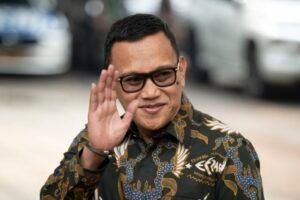 Menteri-Pelindungan-Pekerja-Migran-Indonesia-Abdul-Kadir-Karding-696x464
