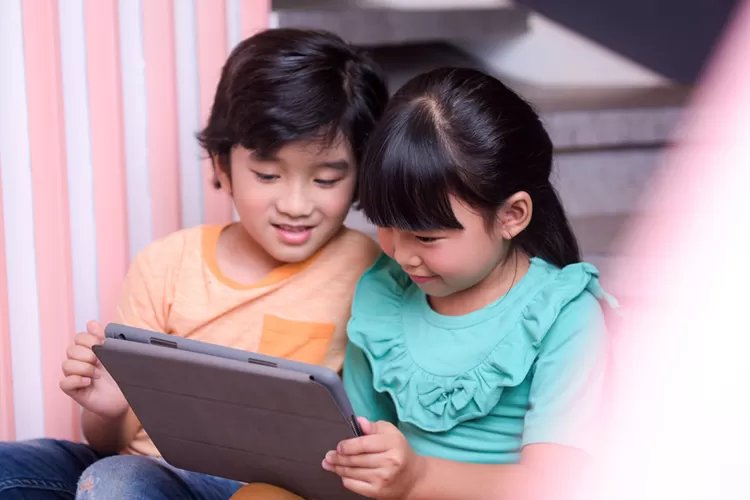 media-sosial-dan-anak-1993783931