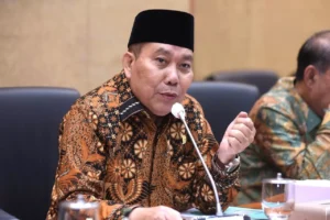 Anggota-Komisi-IX-DPR-RI-Muazzim-Akbar.jpg-300x200