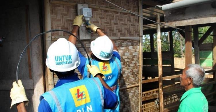 terima-pmn-rp-5-triliun-pln-prioritaskan-program-listrik-desa-dan-pengembangan-ebt_106612