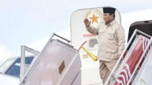 antarafoto-presiden-prabowo-bertolak-ke-arab-saudi-1751368309_ratio-16x9