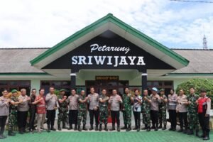 Kapolres-Ogan-Ilir-Bersama-PJU-Silaturahim-Dengan-Komandan-Brigif-8Garuda-Caktip