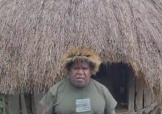 Kepala-Kampung-Lantipo-Nkieselo