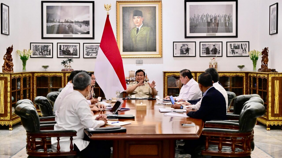 4957Pemerintah_Siapkan_Delapan_Program_Akselerasi_Pembangunan_Tahun_2025