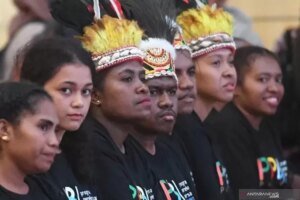 ILUSTRASU-WARGA-PAPUA-1132707230