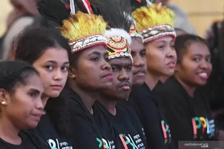 ILUSTRASU-WARGA-PAPUA-1132707230