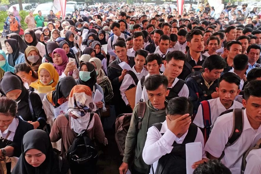 Job-Fair-Cilegon_Doni-KurniawanBanten-Raya_Banten-Raya