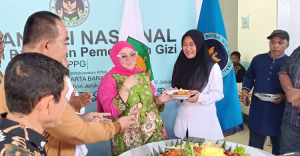 resmi-beroperasi-sppg-kebon-jeruk-siap-sajikan-mbg-sesuai-standar-iso_278301-300x156