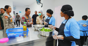 sukseskan-program-mbg-kapolri-resmikan-sppg-polres-jembrana_269621-300x156