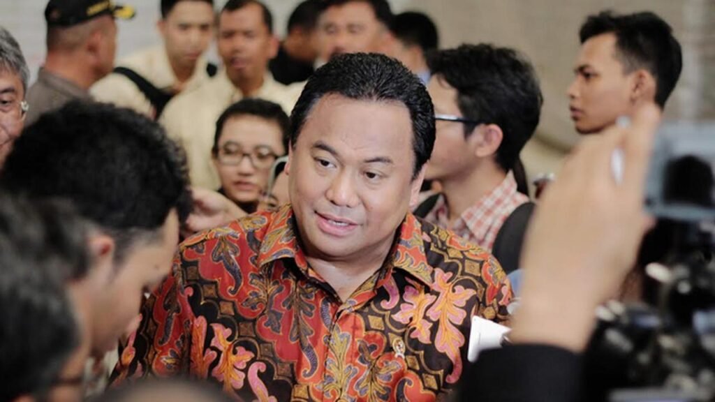 055385900_1418629876-Rahmat-Gobel-20141215-Johan