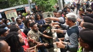 mahasiswa-papua-menggelar-aksi-demo-1-desember-tirto.id-4_ratio-16x9-1