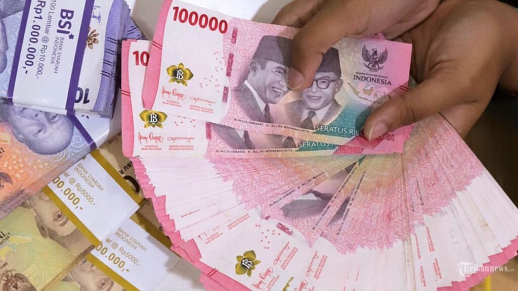 nilai-tukar-rupiah-menguat-tipis_20231228_213017