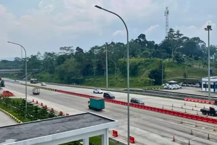 181225_CMS-6_tol-bocimi-dipastikan-lancar-saat-arus-perjalanan-nataru-2431392685