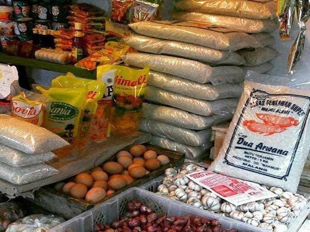 47431961819-17866009101-libur-nataru-disperindag-riau-past