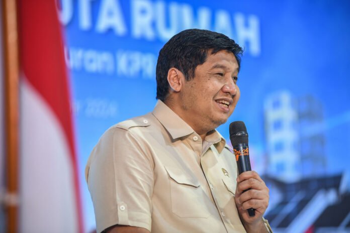 Menteri-Perumahan-dan-Kawasan-Permukiman-PKP-Maruarar-Sirait-696x464