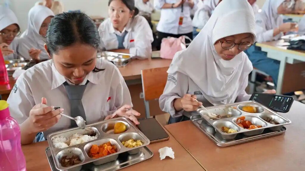 Pelaksanaan-program-makan-bergizi-gratis-909