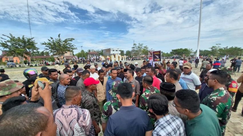 494_Kontroversi-Bantuan-Bencana-di-Aceh-TNI-Ingatkan-Larangan-Bendera-Separatis