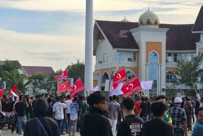 konvoi-aceh-merdeka-gam-separatisme-2-696x467