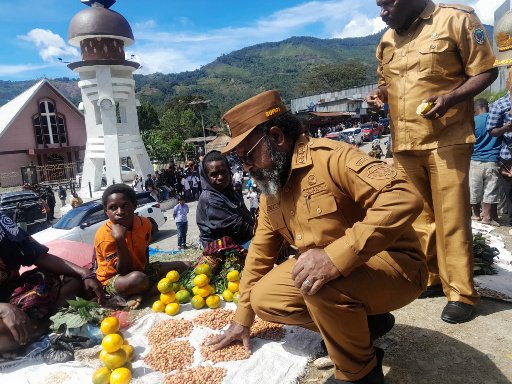 F-3-TENGAH-PARIARA-TOLIKARAA