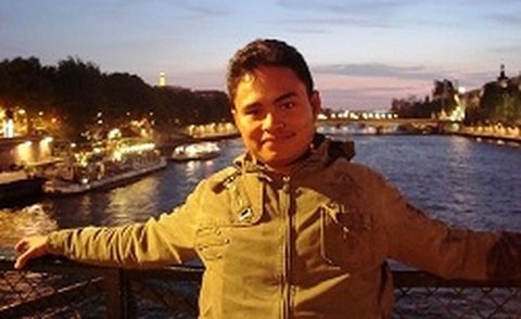 Kepala-Ekonom-Trimegah-Sekuritas-Indonesia-Fakhrul-Fulvian-2