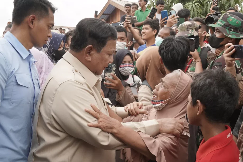 PRABOWO-12-2245867597-1