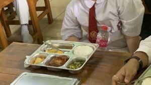 praktikno_tinjau_MBG__1