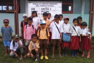 sekolah-negeri-55c2bfc76f7a611811e3f5d0