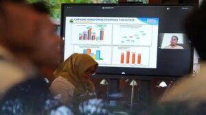Realisasi-investasi-dan-serapan-tenaga-kerja-Jateng-2025
