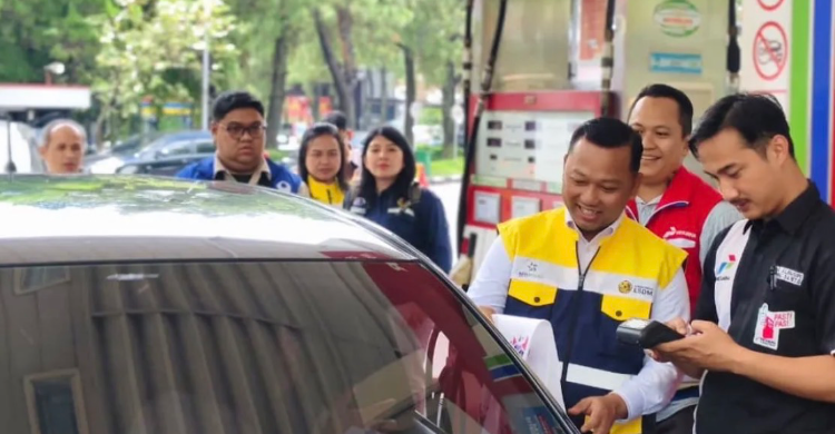 bph-migas-pastikan-bbm-aman-di-jalur-puncak-saat-libur-lebaran_305024