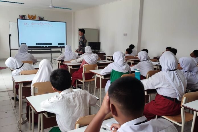 sekolah-eakyat-2-696x464