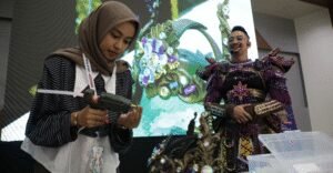 tingkatkan-kreativitas-amanah-ajari-anak-muda-aceh-bikin-kostum-karnaval_228126