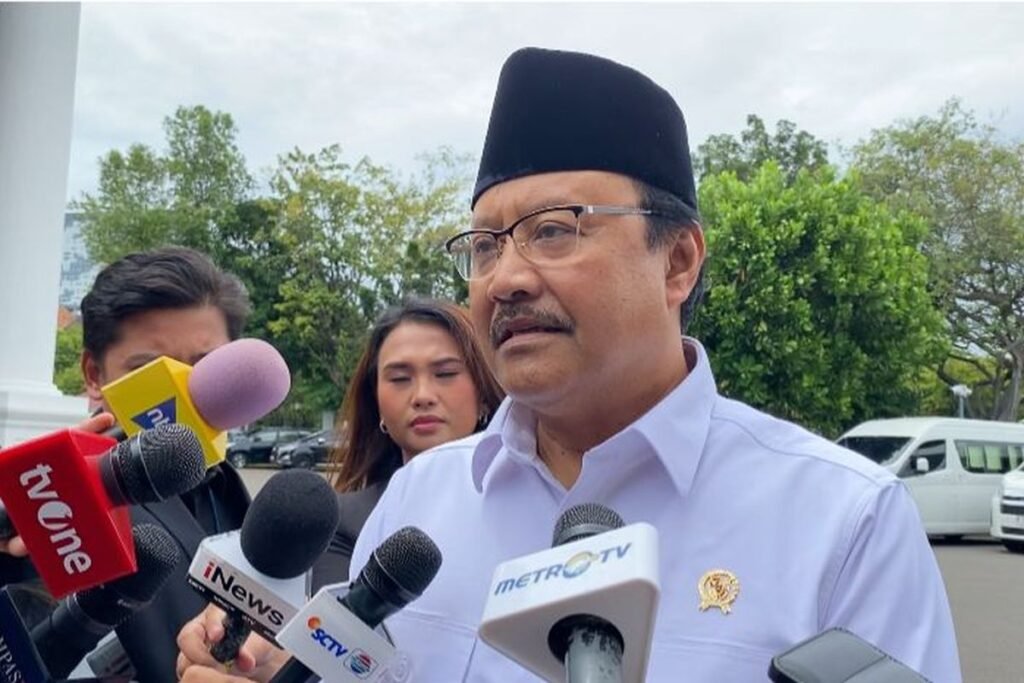 Menteri-Sosial-Saifullah-Yusuf-sekolah-rakyat