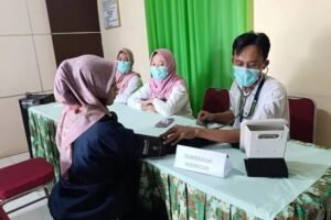 cek-kesehatan-gratis-673919752