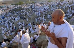hari-arafah-puncak-ibadah-haji-seluruh-jamaah-melakukan-wukuf-so2hbwu8GV