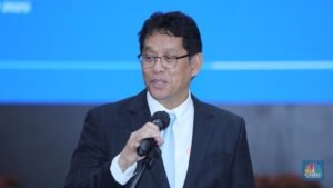 menteri-keuangan-purbaya-yudhi-sadewa-saat-acara-serah-terima-jabatan-menteri-keuangan-di-aula-mezanin-gd-juanda-1-kementerian-1757400480804_169