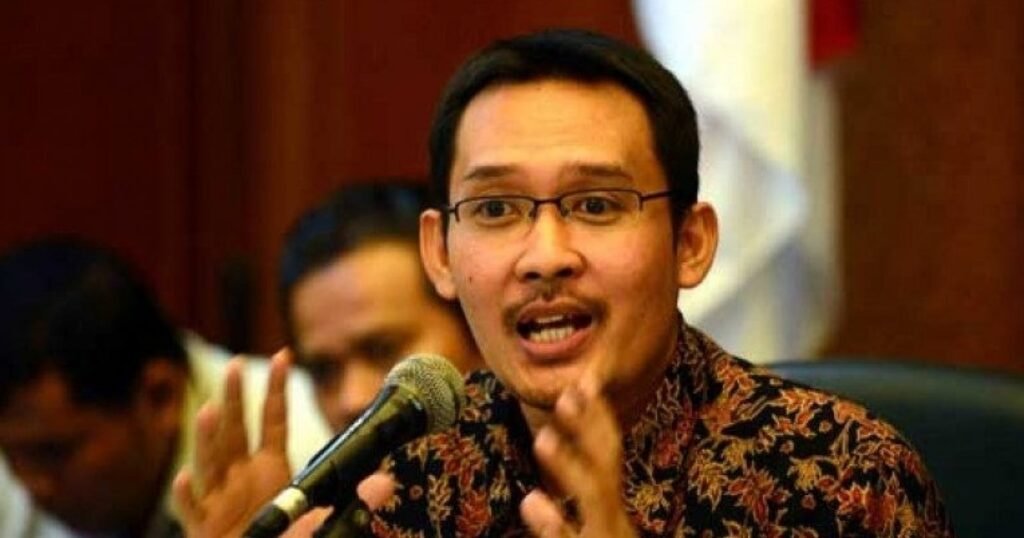 68810-sekjen-kementerian-esdm-yang-baru-ahmad-erani-yustika
