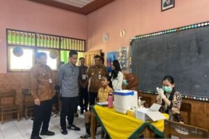 ckg-dan-imunisasi-wapres-gibran-696x464