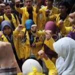 demo-mahasiswa-ui-3hnh-dom-2341765713
