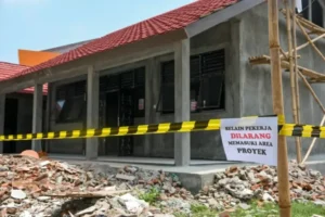 Revitalisasi-Sekolah-Jadi-Langkah-Strategis-Wujudkan-Pendidikan-Berkualitas-768x512