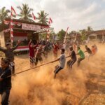 Tug-of-war_competition_outdoors_202608090127-159493176