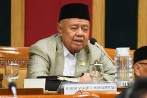 komisi-x-dpr-dukung-wacana-kebijakan-siswa-wajib-baca-buku-21112025-212109