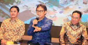 disampaikan-menkes-mbg-kurangi-masalah-kesehatan-hingga-50-persen_285762