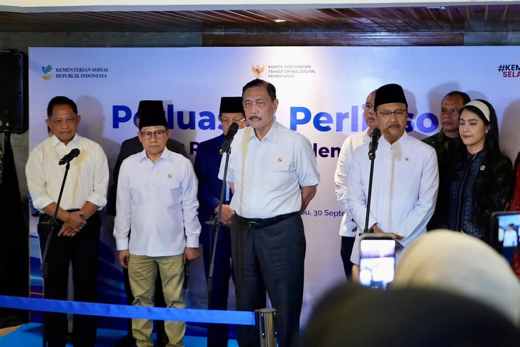 Bagi-sebagian-dari-kita-melakukan-pendaftaran-lewat-ponsel-atau-layanan-digital-bukanlah-soal