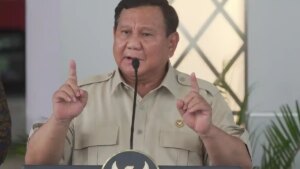 Prabowo-Resmikan-Stasiun-Tanah-Abang-Baru_20251104_155505
